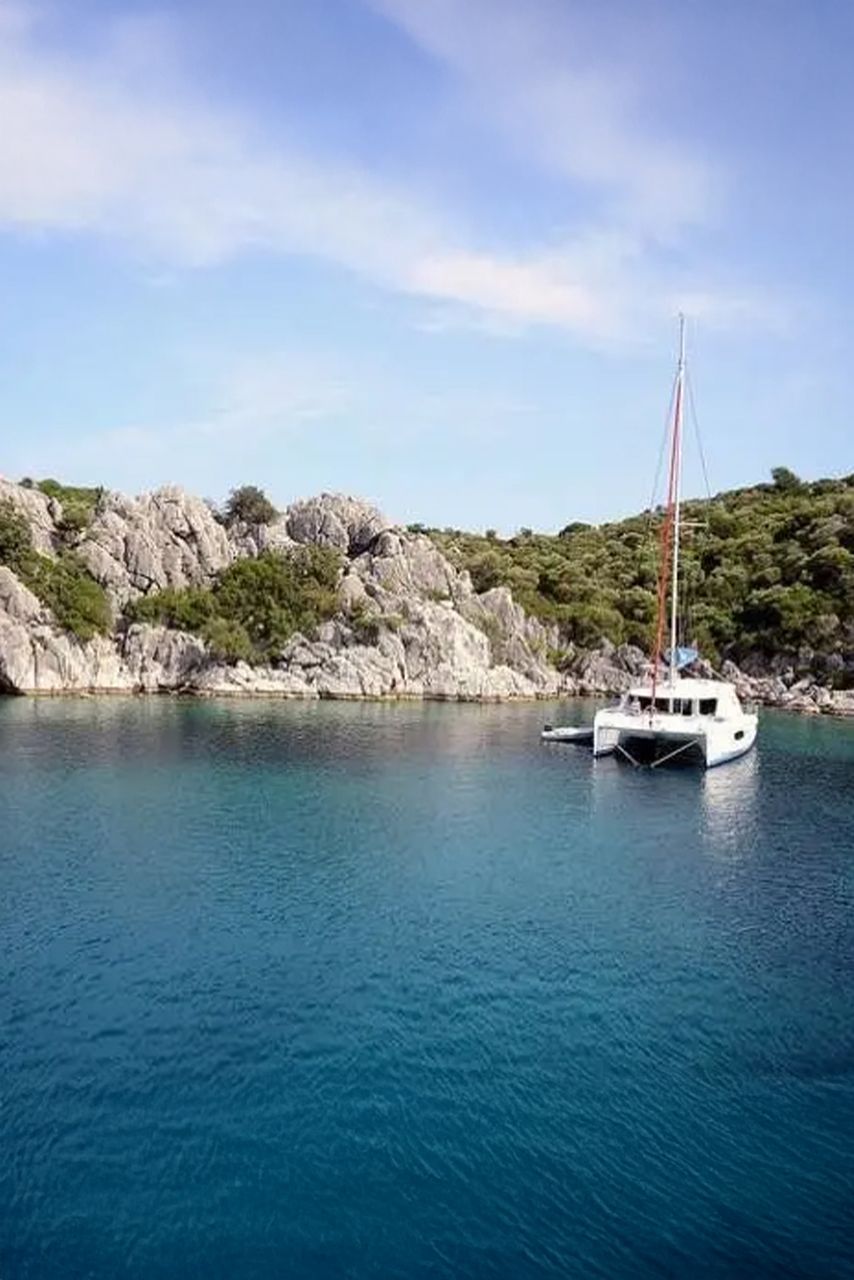 Assos’a Yakın En Güzel Koylar ve Plajlar